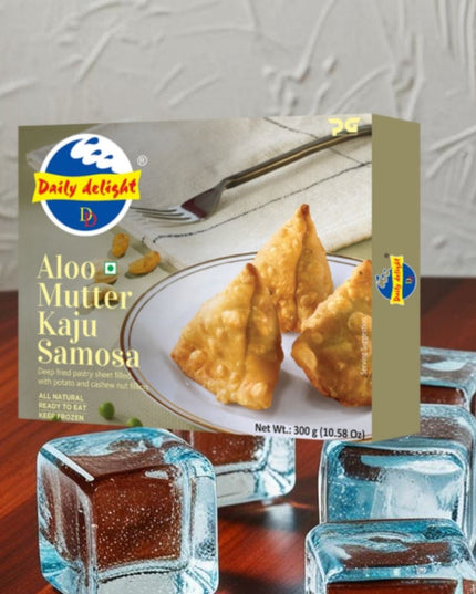 Daily Delight Aloo Mutter Kaju Samosa 300g