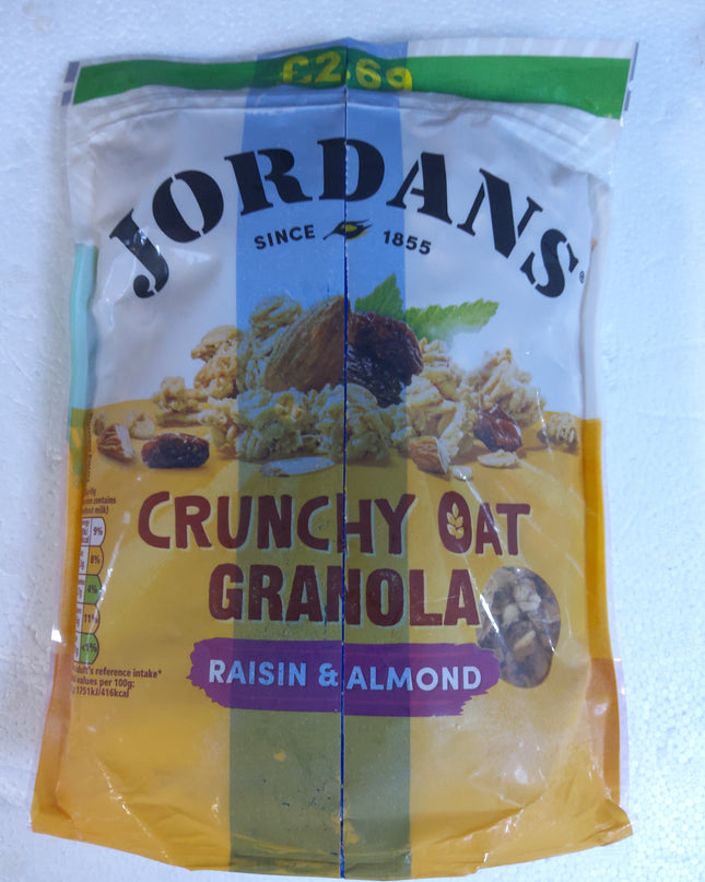 Jordans crunchy oat granola Raisin and almond 450g