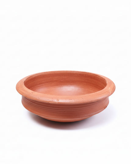 Clay cooking pots